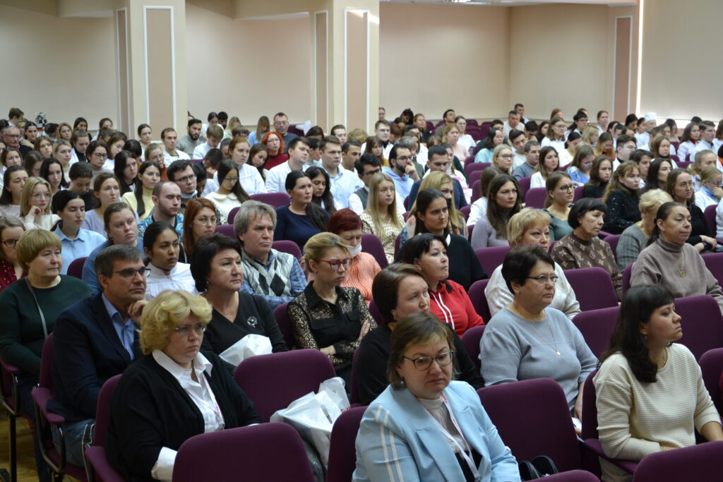 На медицинском факультете прошла межрегиональная научно-практическая конференция, приуроченная 45-летию Городской клинической больницы №1